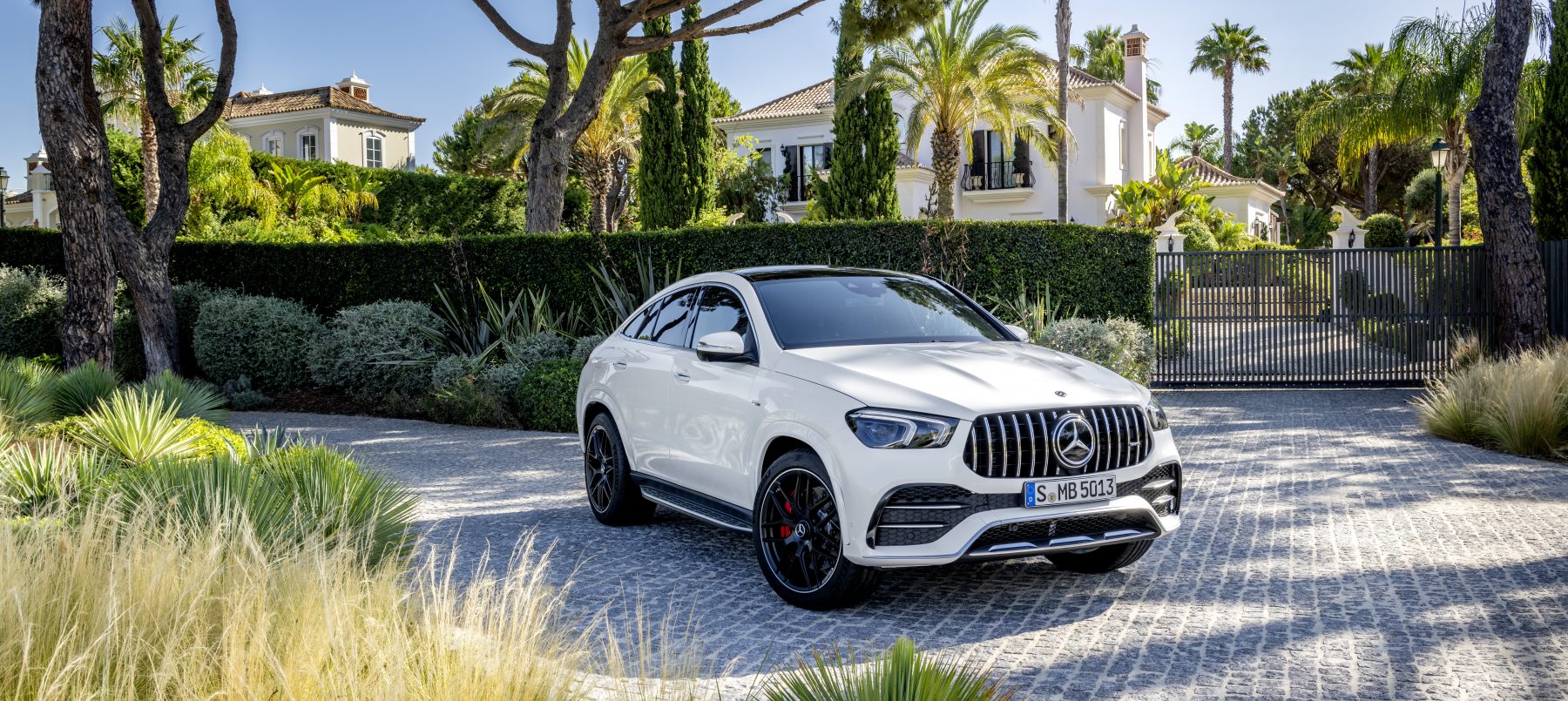 Le nouveau Mercedes-AMG GLE 53 4MATIC+ Coupé. Une présence qui vous fera frissonner. 